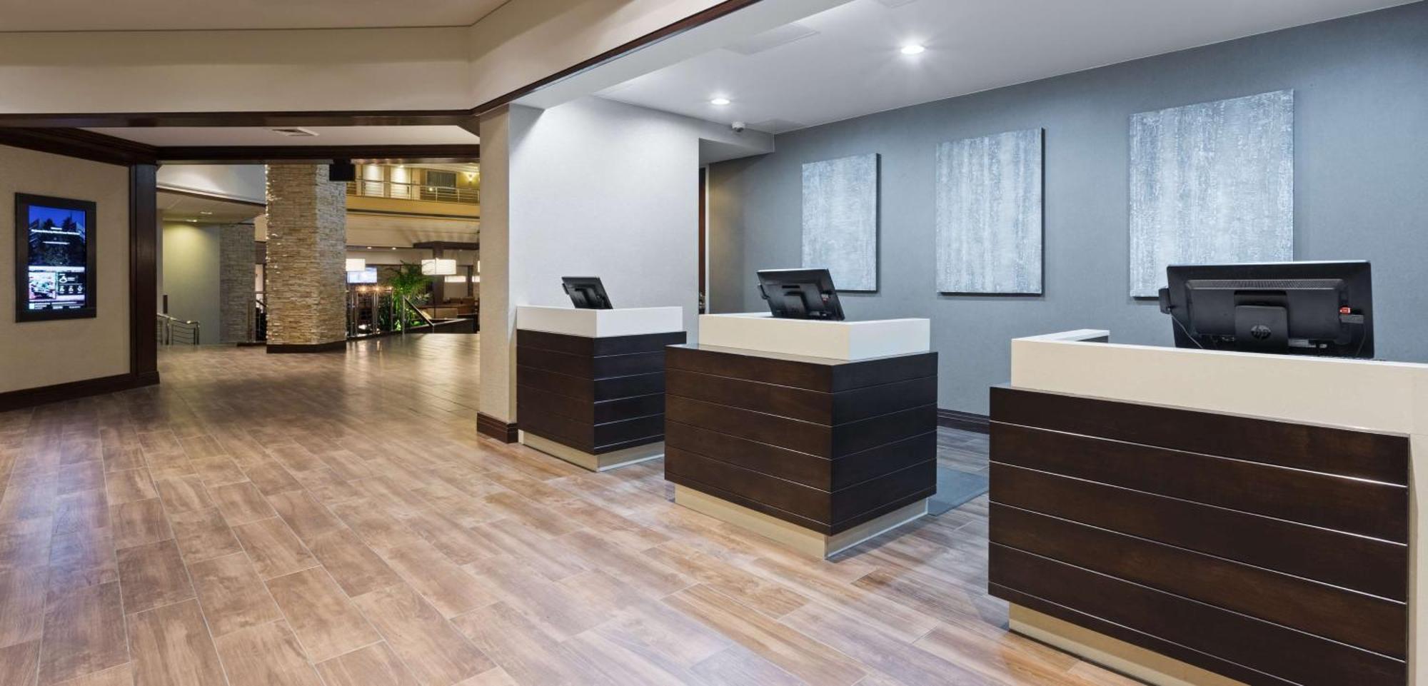 Embassy Suites Denver Tech Center Сентенниал Экстерьер фото