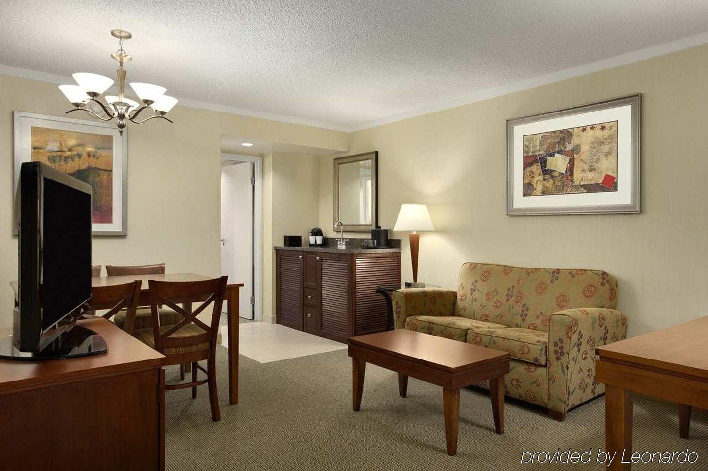 Embassy Suites Denver Tech Center Сентенниал Номер фото