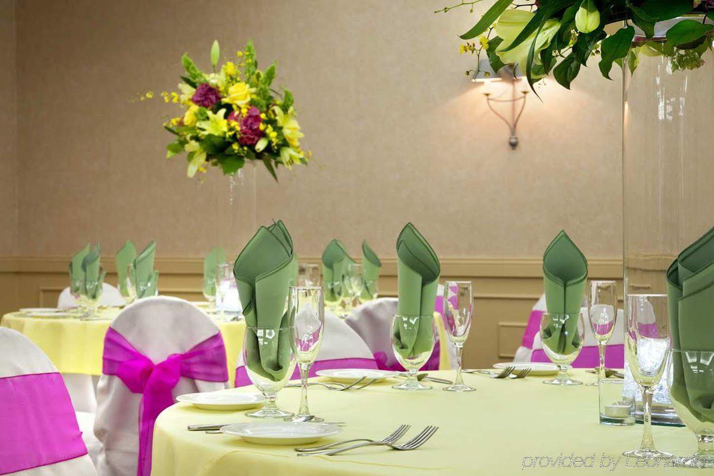Embassy Suites Denver Tech Center Сентенниал Экстерьер фото